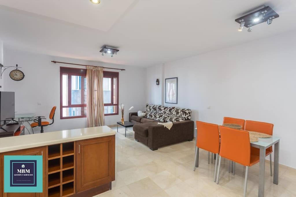 Martina Apartment Las Canteras-Auditorio لاس بالماس دي غران كاناريا المظهر الخارجي الصورة