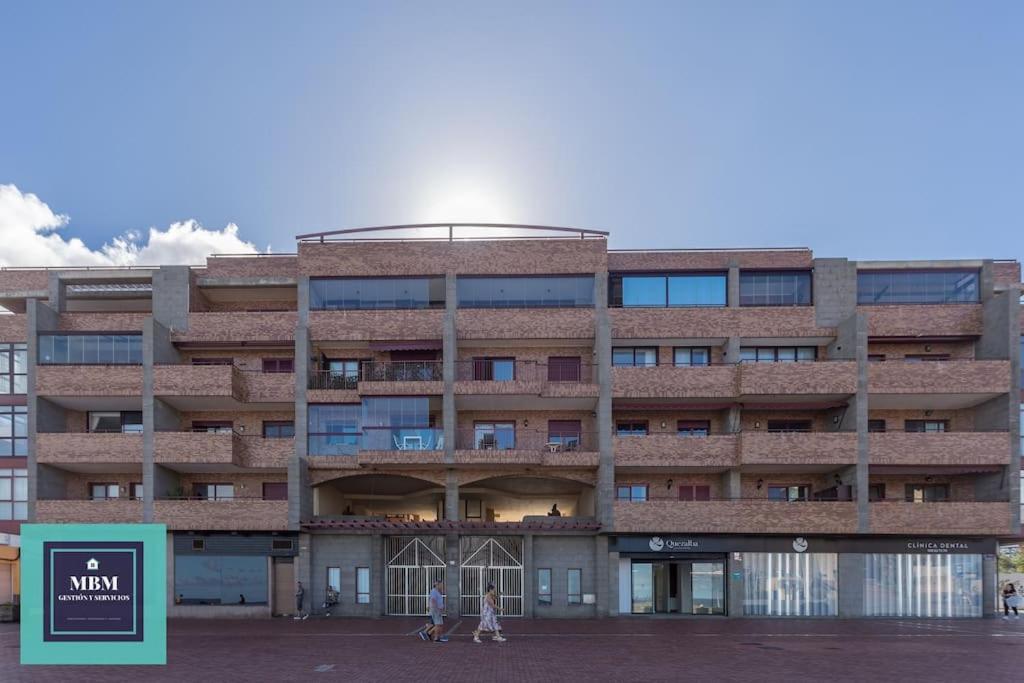 Martina Apartment Las Canteras-Auditorio لاس بالماس دي غران كاناريا المظهر الخارجي الصورة