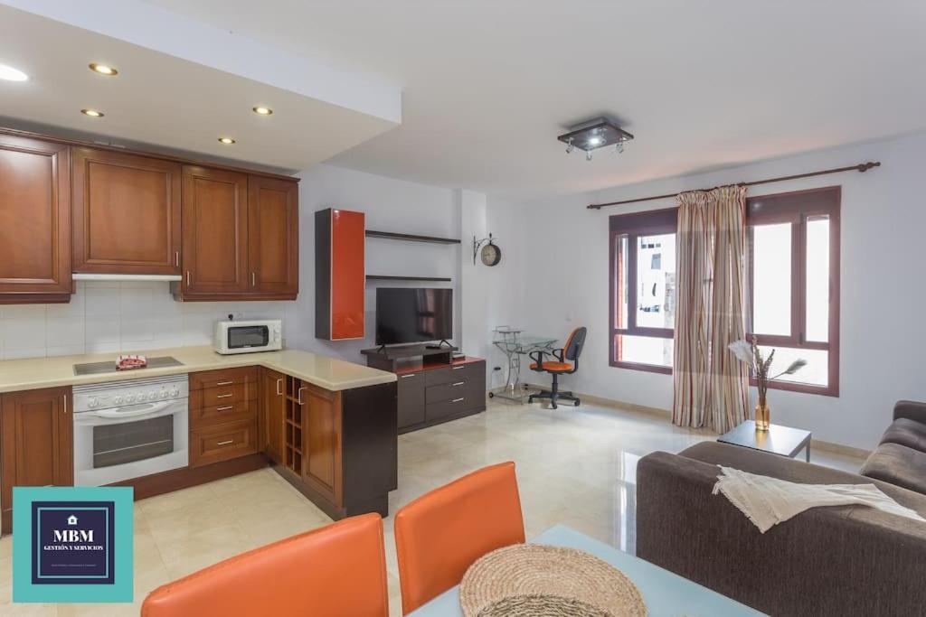Martina Apartment Las Canteras-Auditorio لاس بالماس دي غران كاناريا المظهر الخارجي الصورة